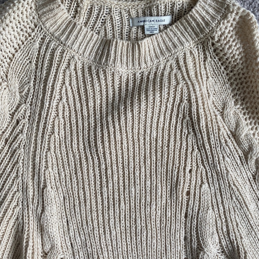 American Eagle Women’s Sweater